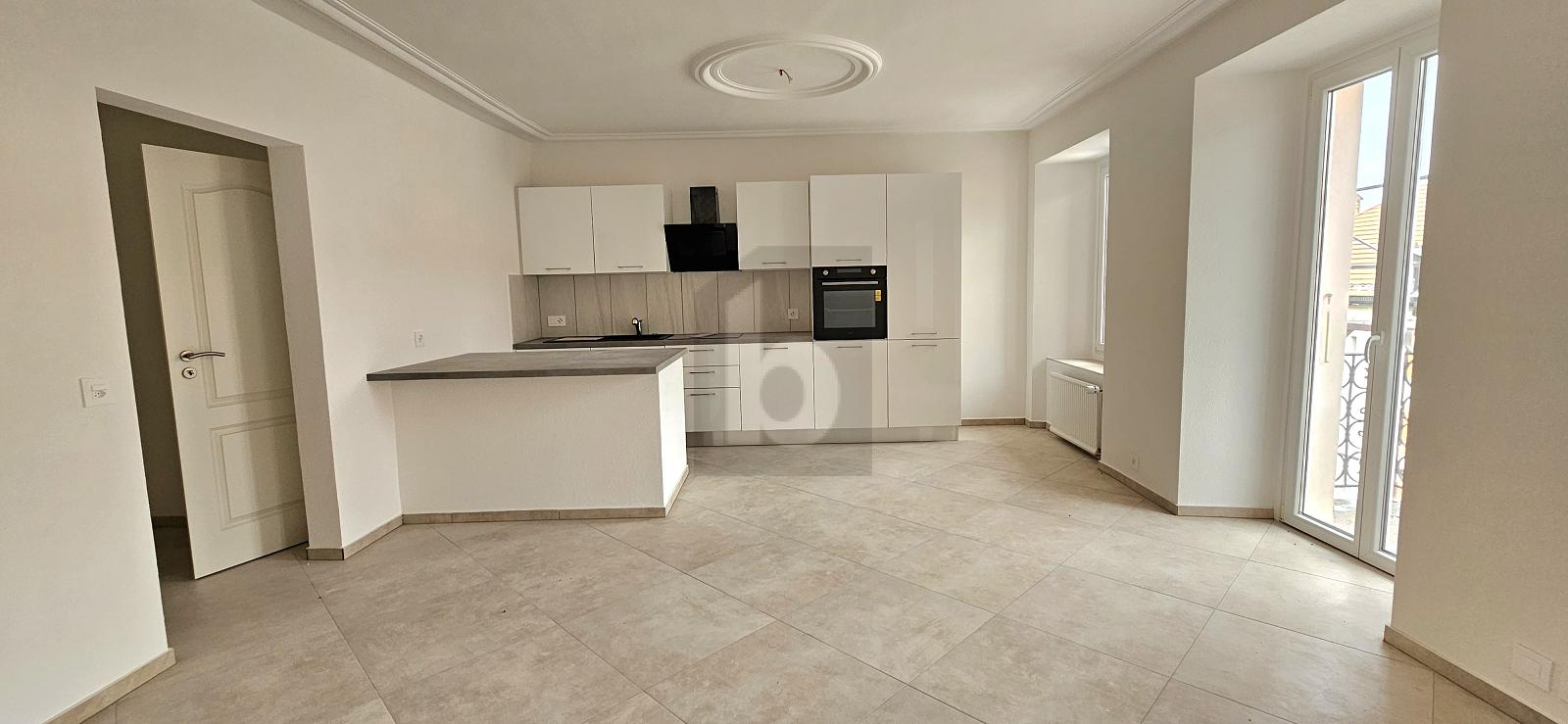 RÉNOVÉ À PROXIMITÉ DU CENTRE-VILLE - 0