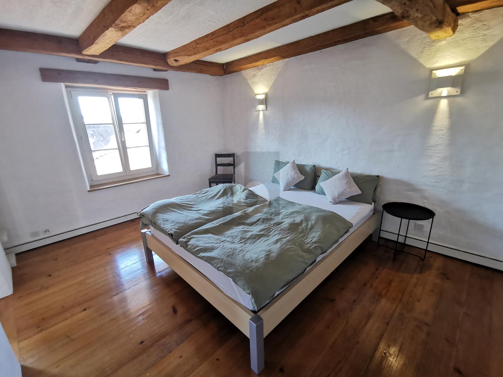 RUSTIKALES BIJOUX AN SONNIGER LAGE - 1