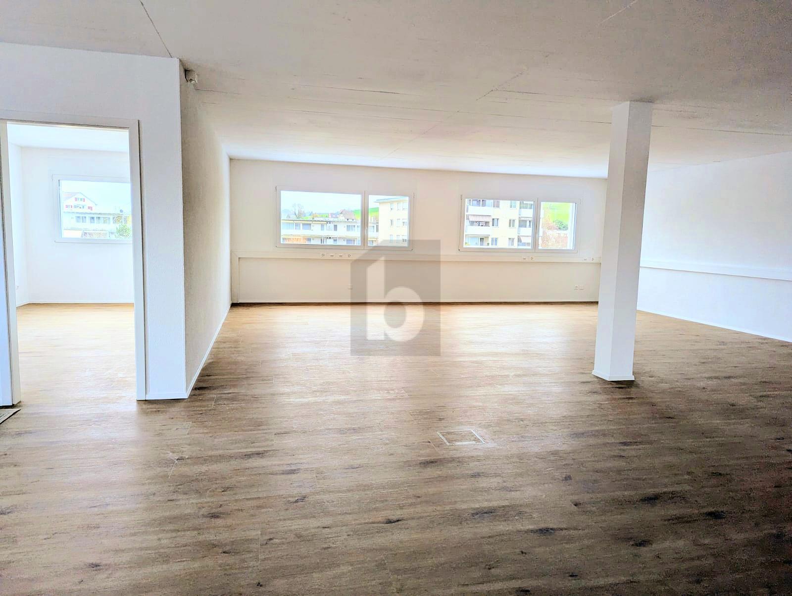 MODERN UND GROSSZÜGIG - 0