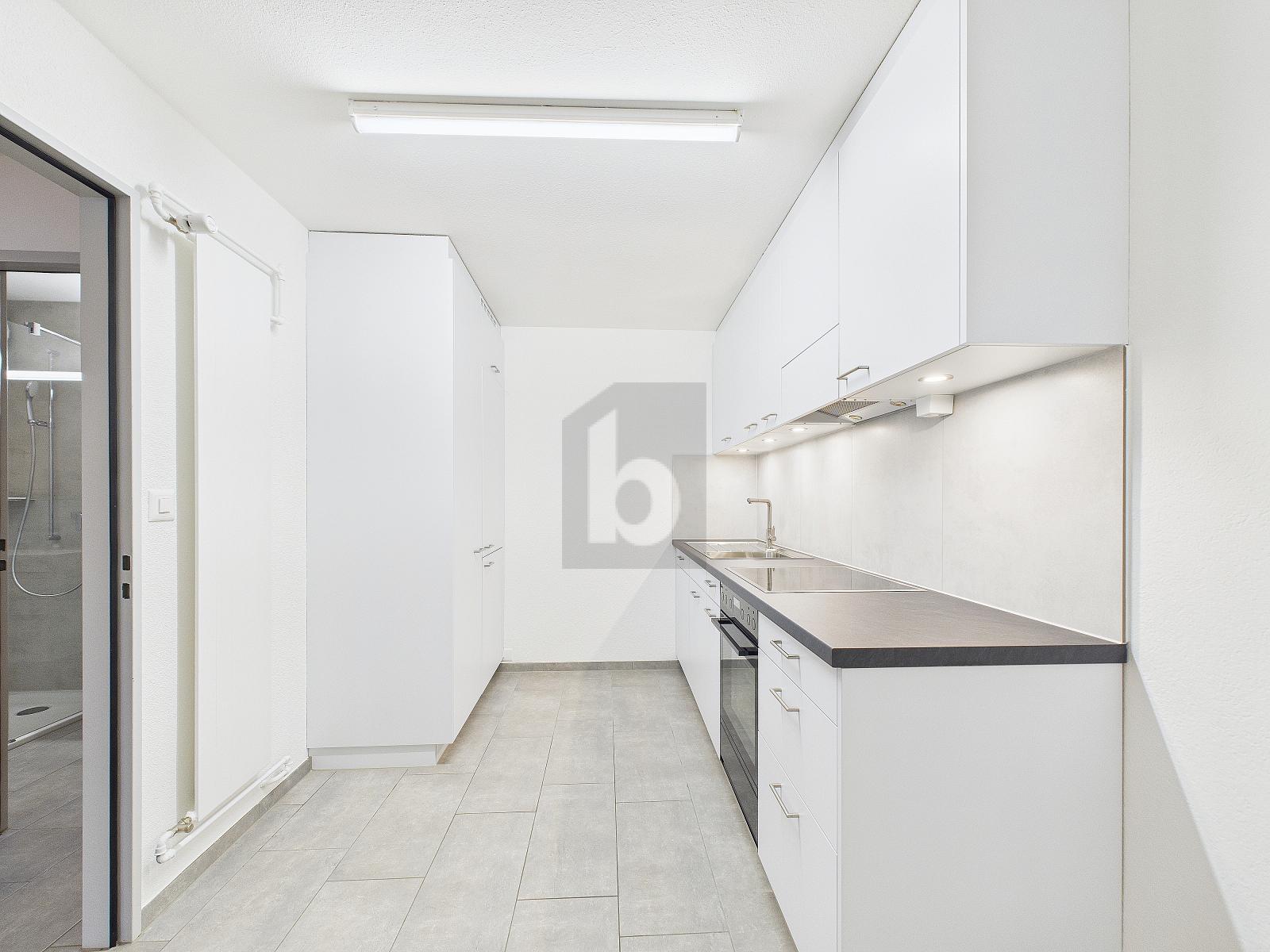 KOMPLETT SANIERT MIT SONNIGEM BALKON - 2