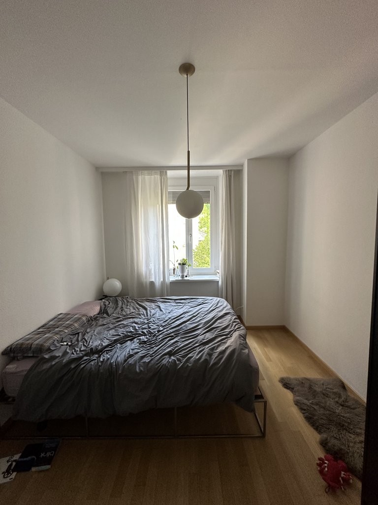 Helle Altbauwohnung mit Dachterasse - 3