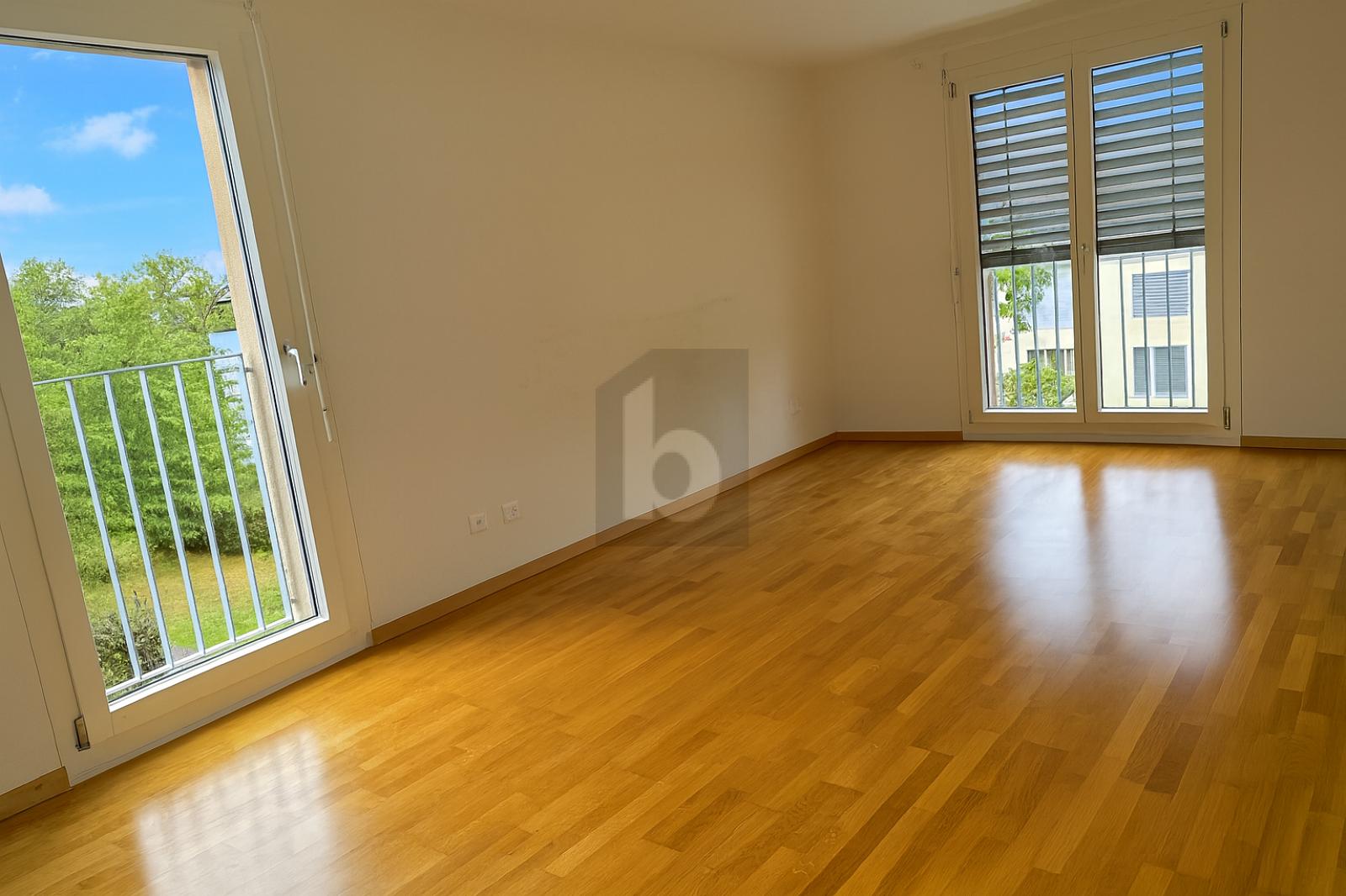 PRIX EXCEPTIONNEL ! AVEC BALCON ET VUE IMPRENABLE - 3