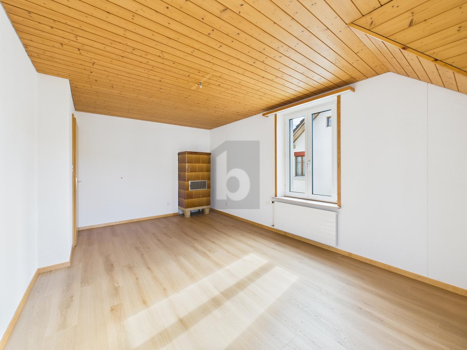 RUSTIKAL UND GEMÜTLICH - 0