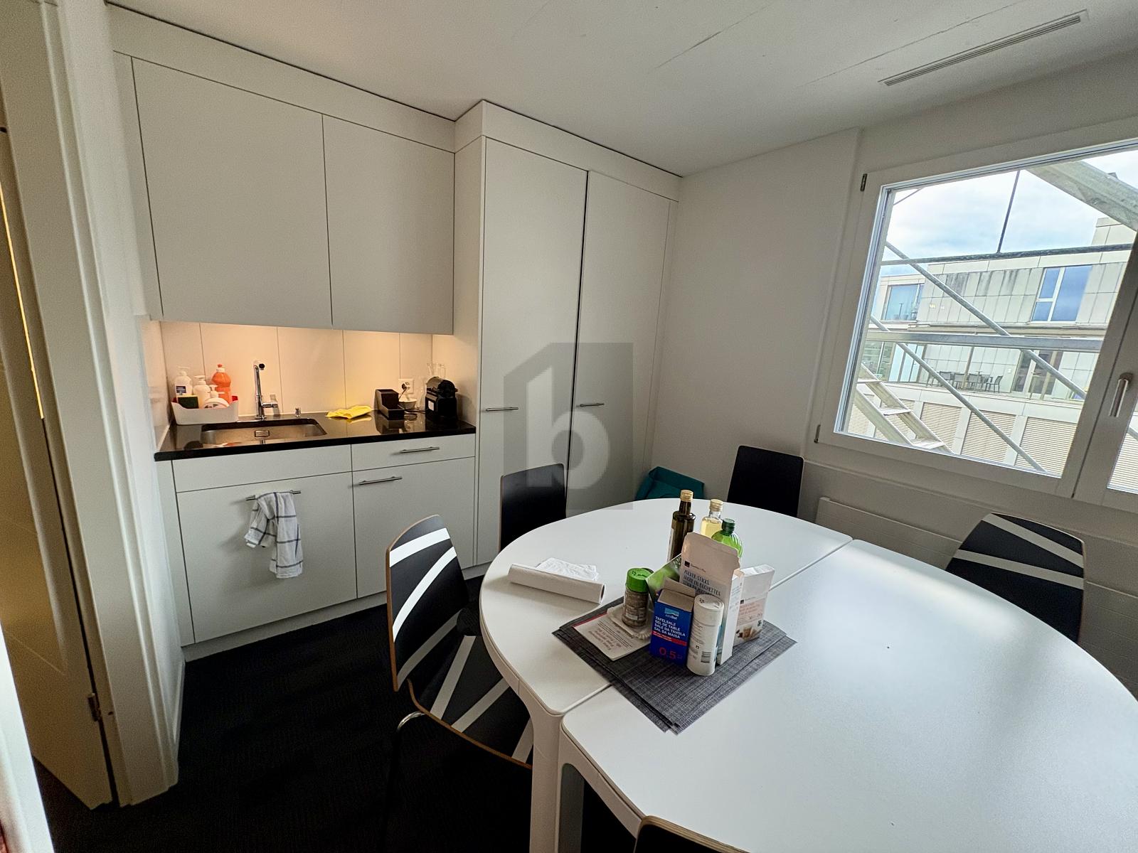 RUHIG, ZENTRAL UND VIELSEITIG NUTZBAR - 2