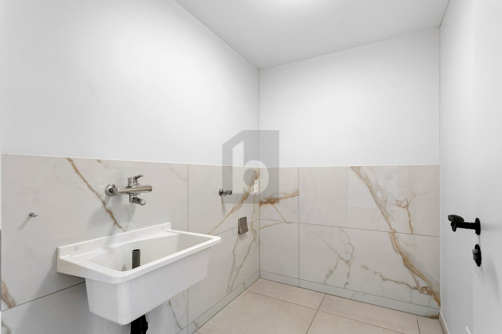 KÖNIGLICH IM SCHLOSS WOHNEN - 4