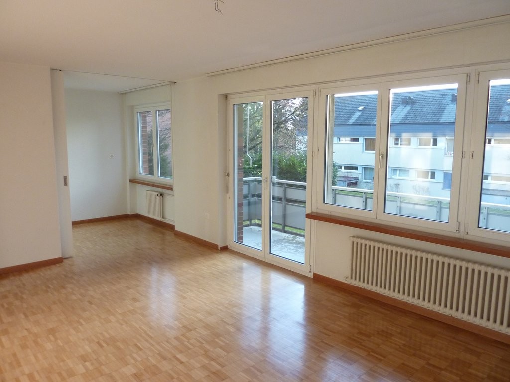 3.5 Zimmer-Wohnung in Zumikon mieten - befristet bis zum 31.03.2027 - 1