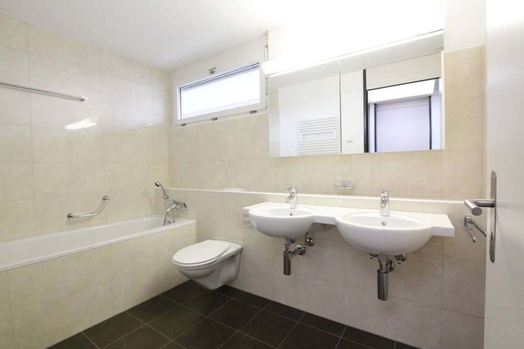 Schöne Attikawohnung im Zentrum der Stadt Wil mit Weitsicht! - 6