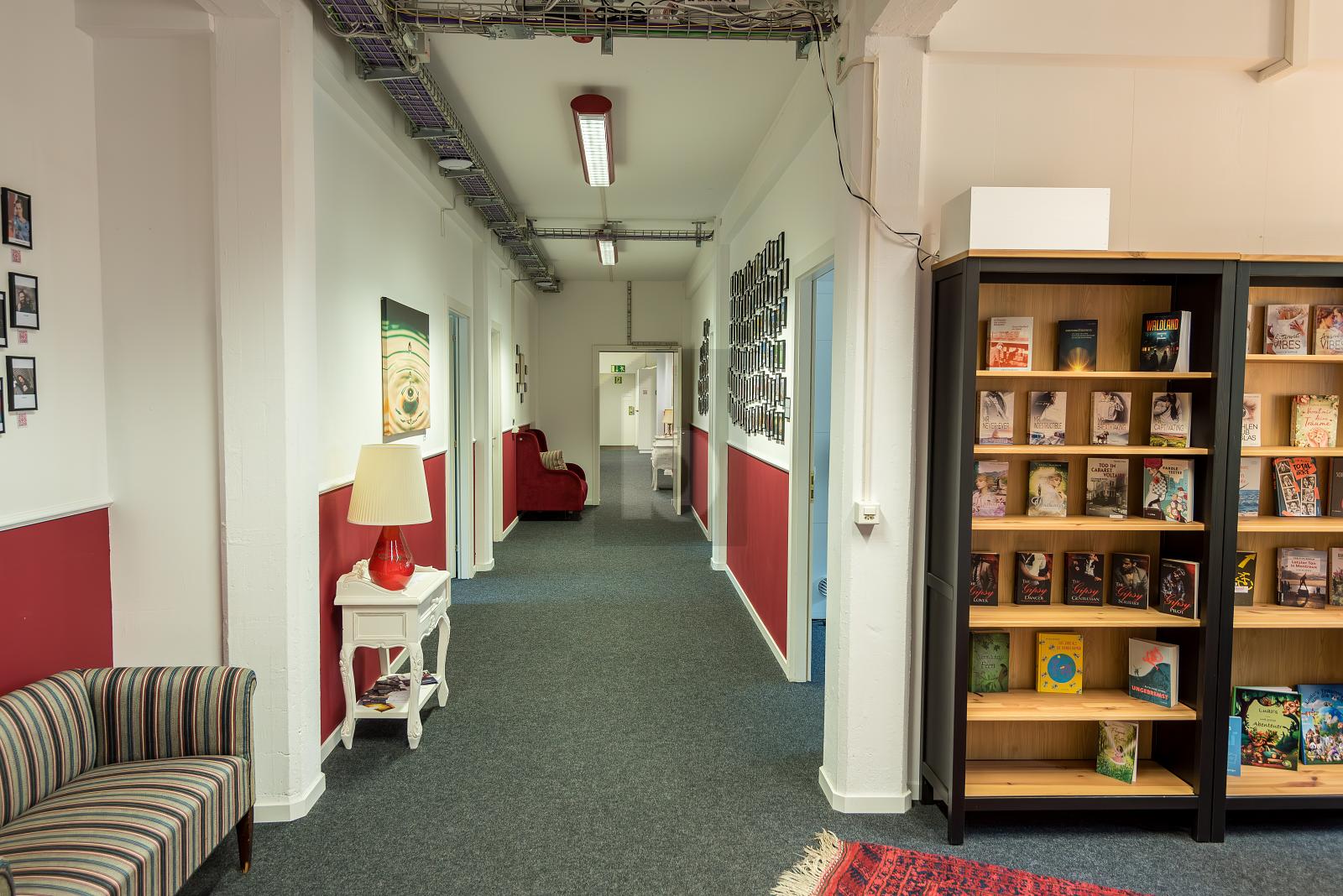 CHARMANT IN INSPIRIERENDER UMGEBUNG - 0