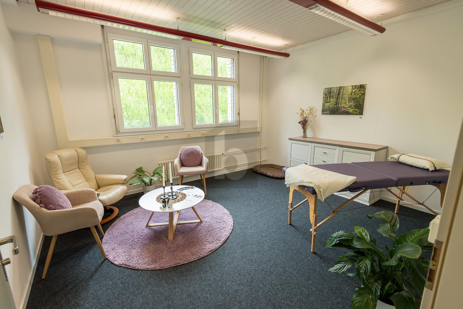 CHARMANT IN INSPIRIERENDER UMGEBUNG - 2