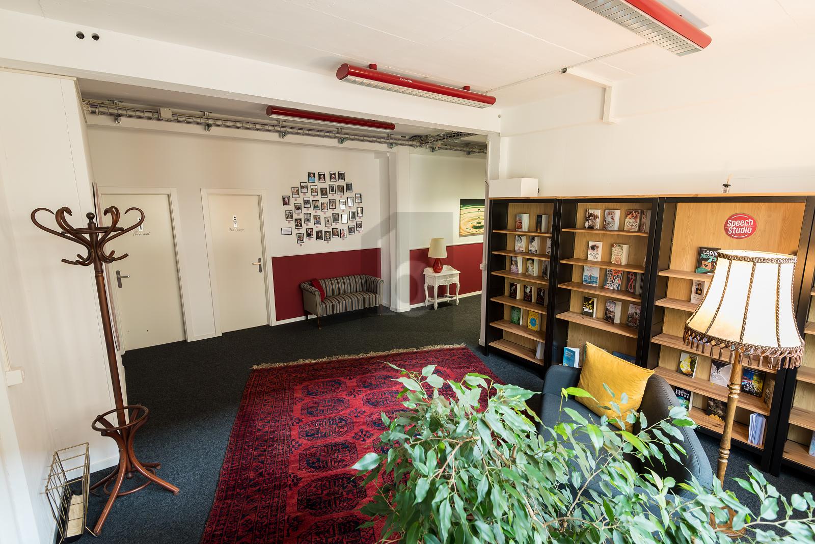 CHARMANT IN INSPIRIERENDER UMGEBUNG - 3