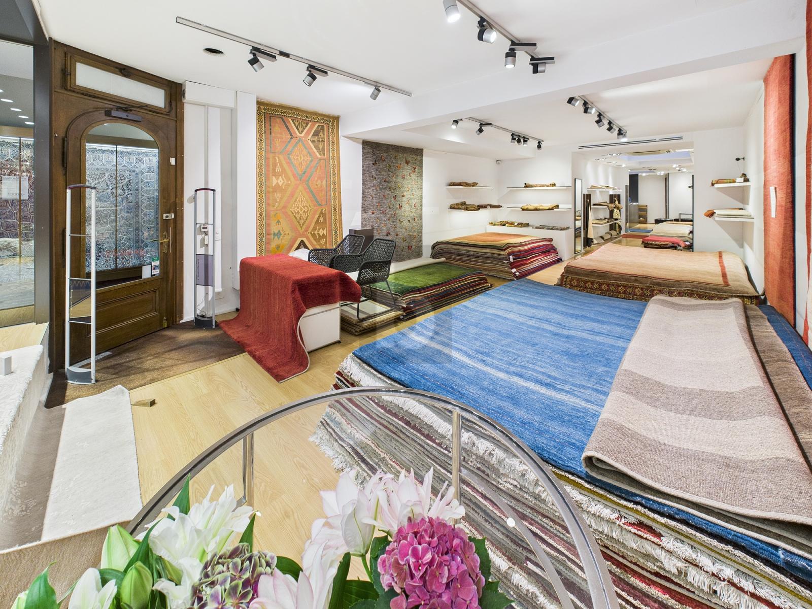 GROSSZÜGIG UND ZENTRAL IN DER ALTSTADT - 1