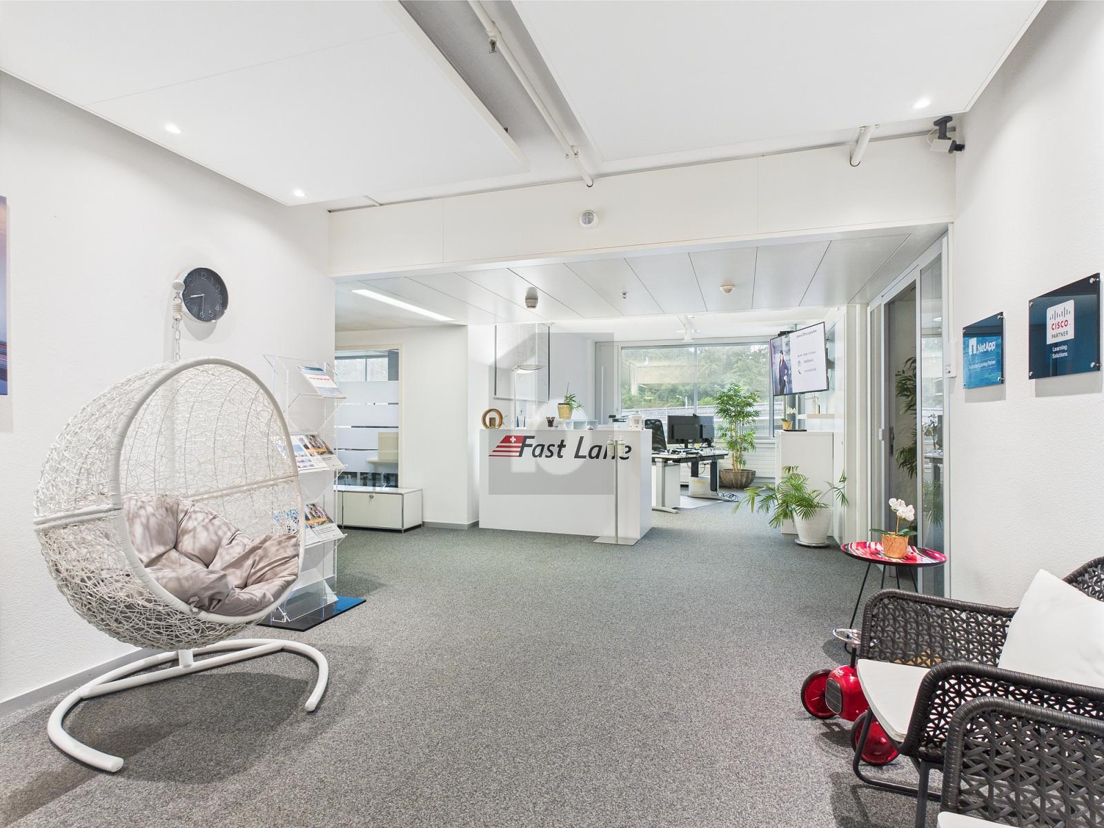 MODERN AN TOP LAGE - 2