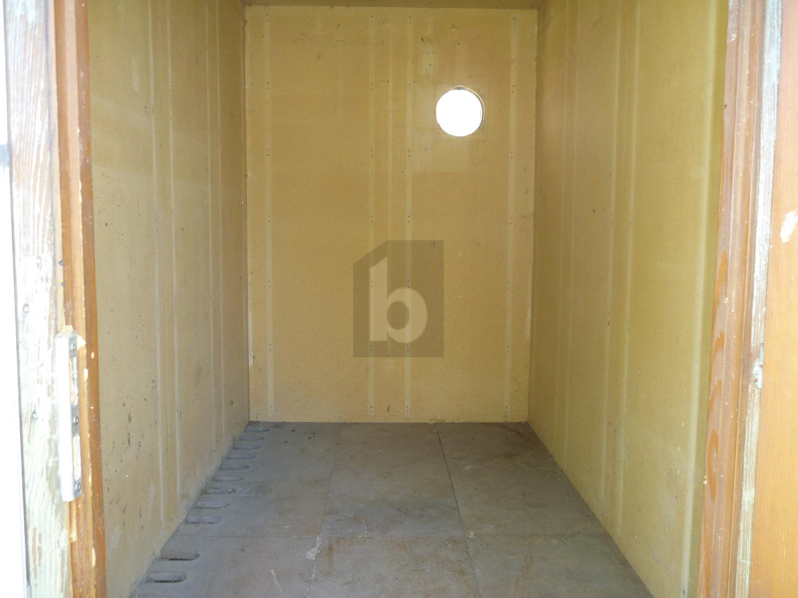 PETITE CABANE POUR STOCKAGE - 4