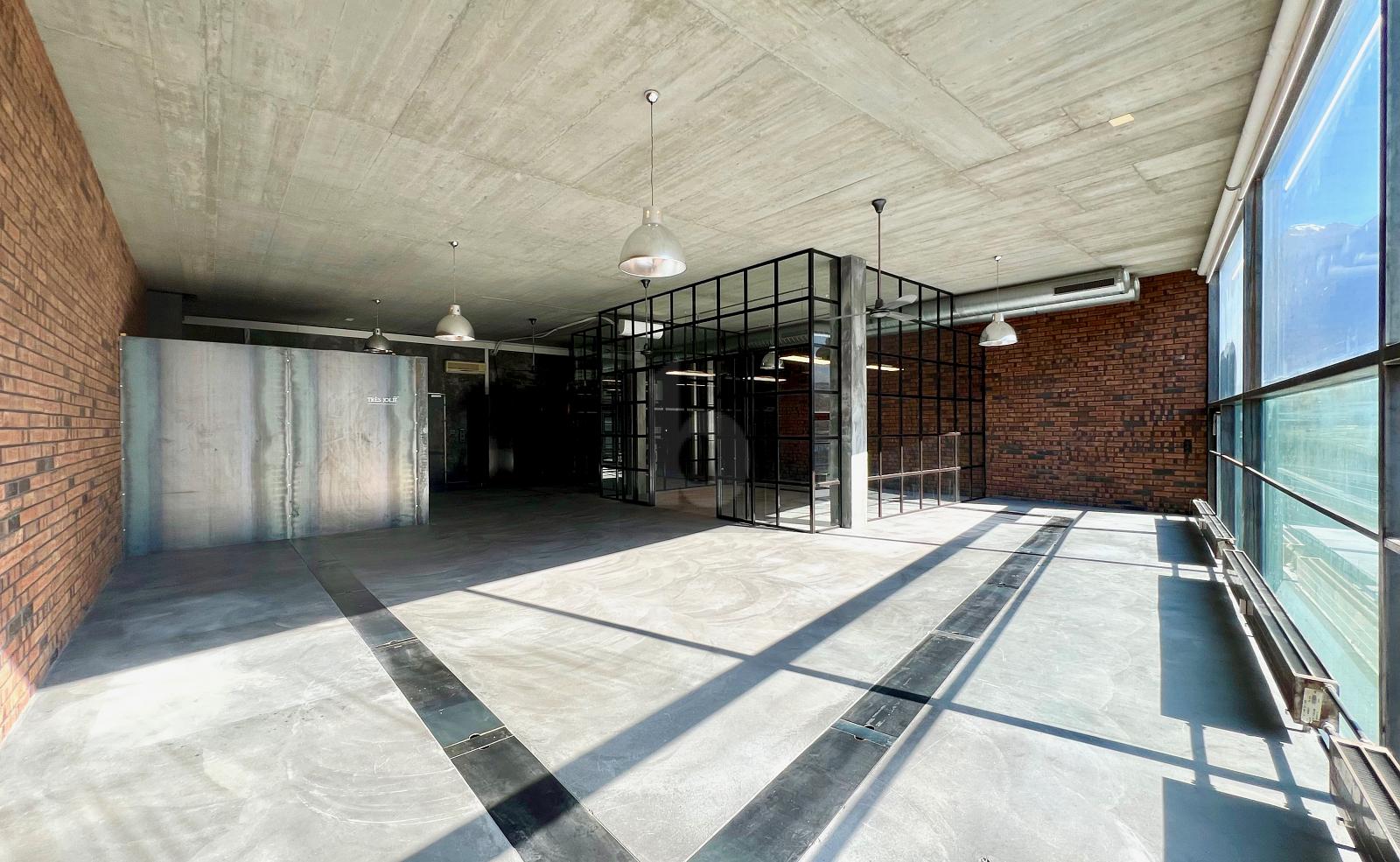 URBAN AN BESTENS GELEGENER VERKEHRSLAGE - 0