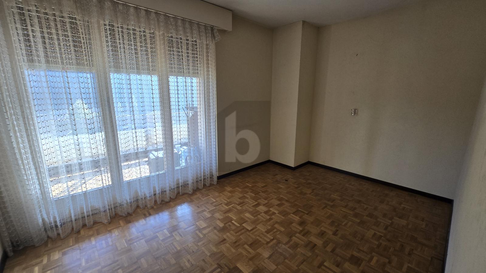 SPAZIOSO E ACCOGLIENTE IN POSIZIONE TRANQUILLA - 2