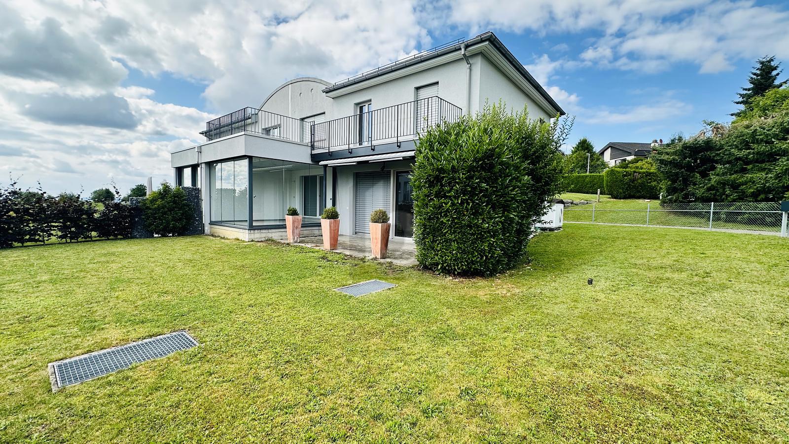 FAMILIENFREUNDLICH MIT SONNIGEM GARTEN! - 0