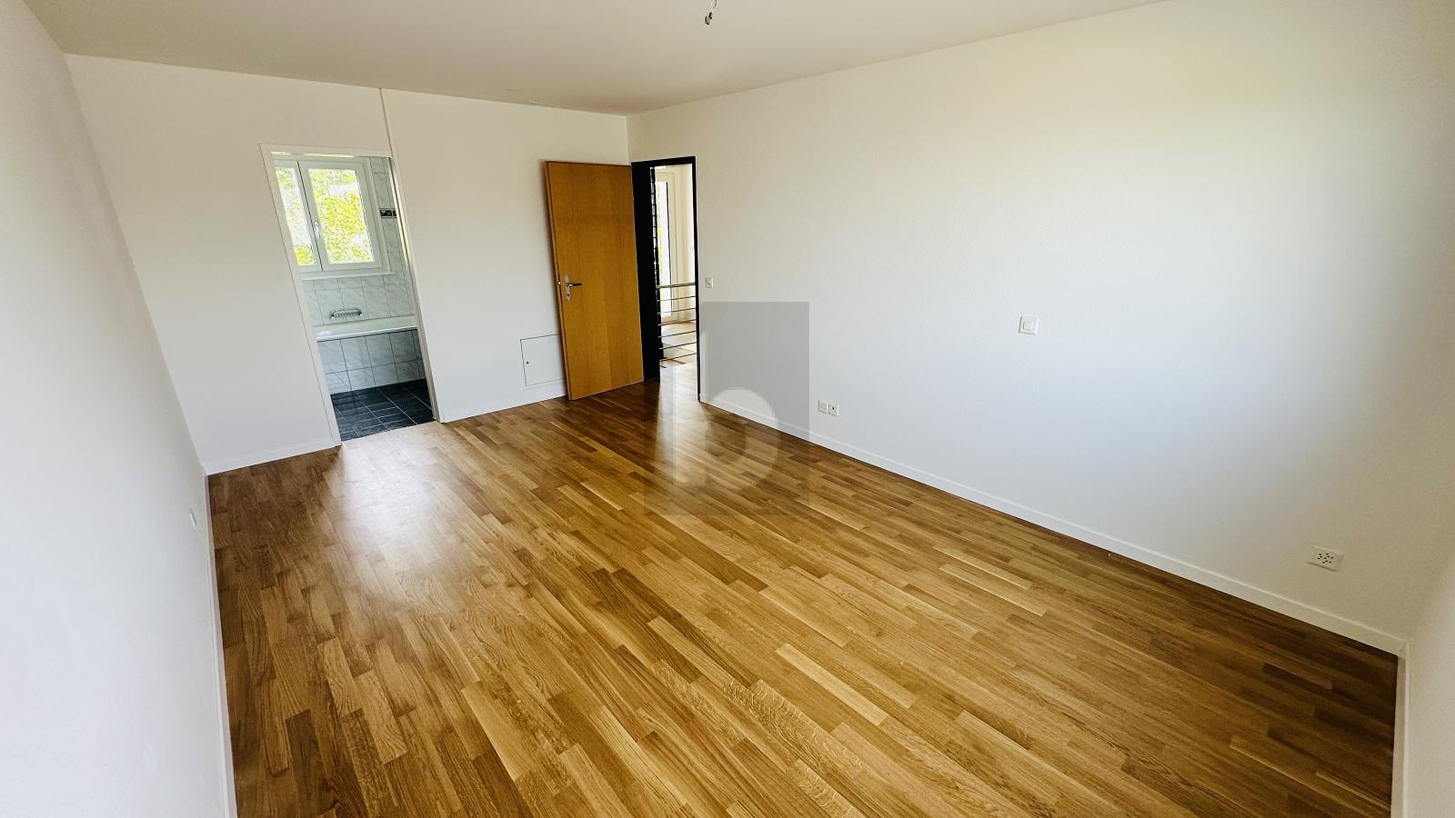 FAMILIENFREUNDLICH MIT SONNIGEM GARTEN! - 3