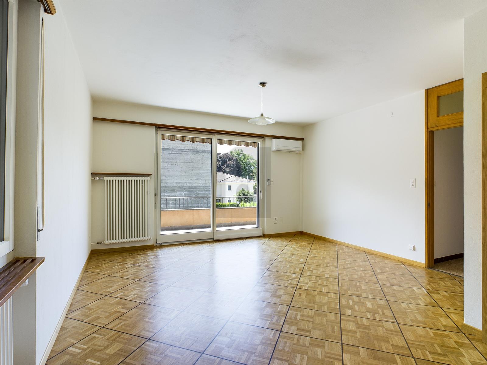 AMPIO E LUMINOSO - 2