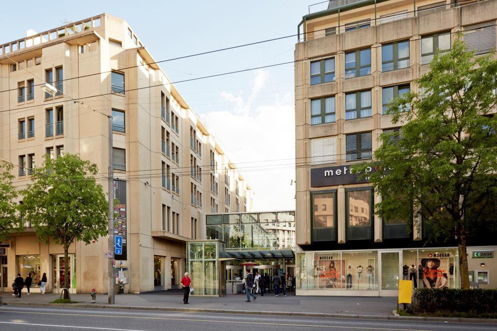 Places de parc souterrain dans le centre Metropole - 0