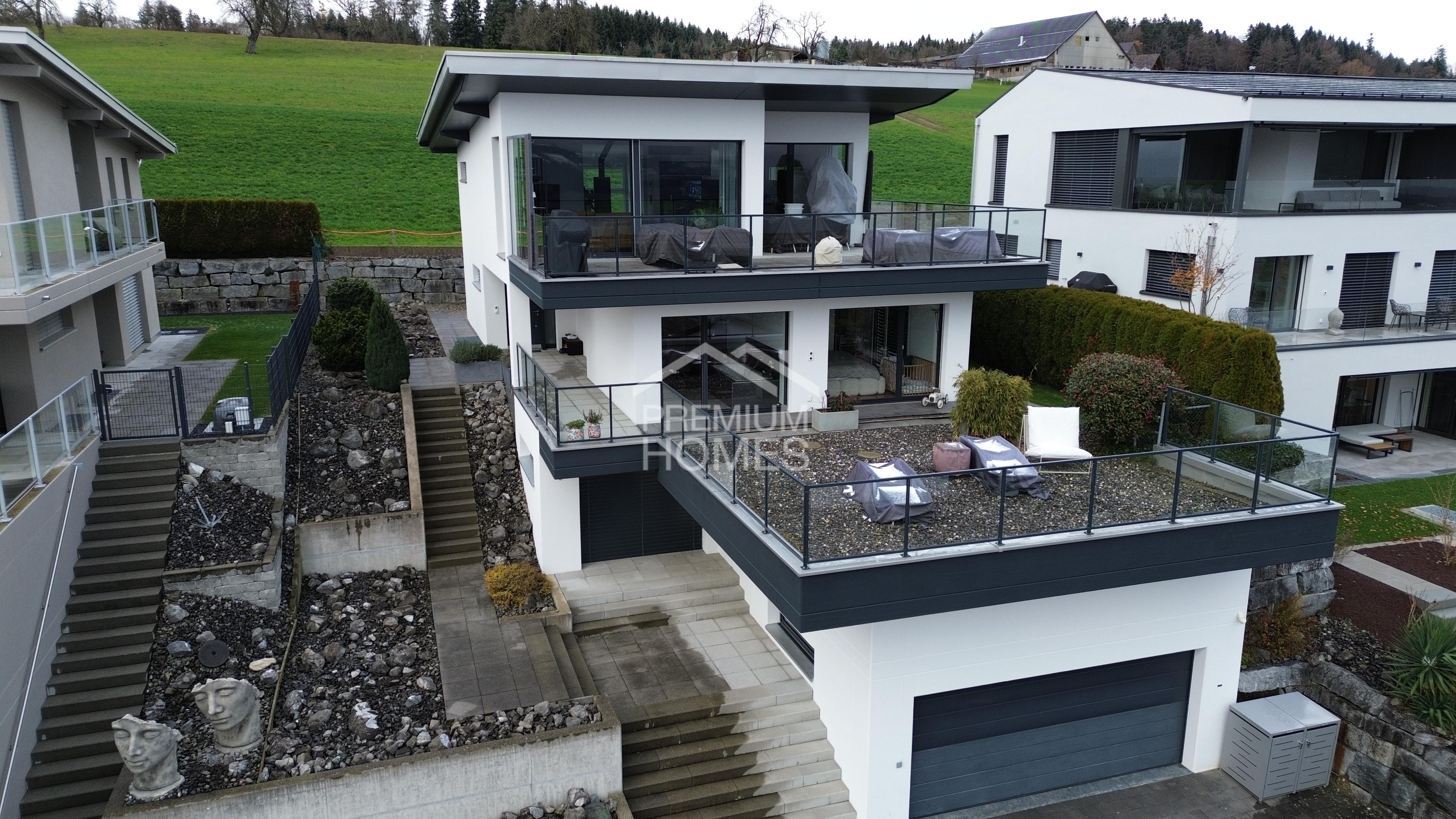 Architektur trifft Panorama: Wohnen mit Seeblick - 0