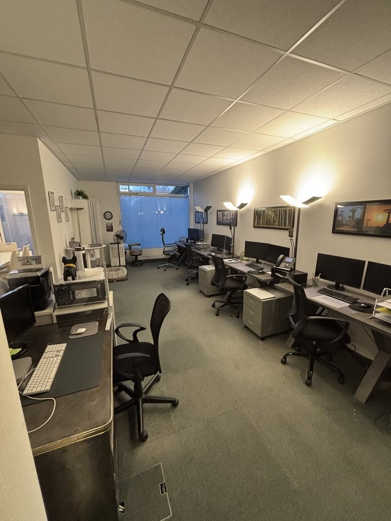 A saisir ! Superbe surface de bureau lumineuse dans bâtiment mixte - 0