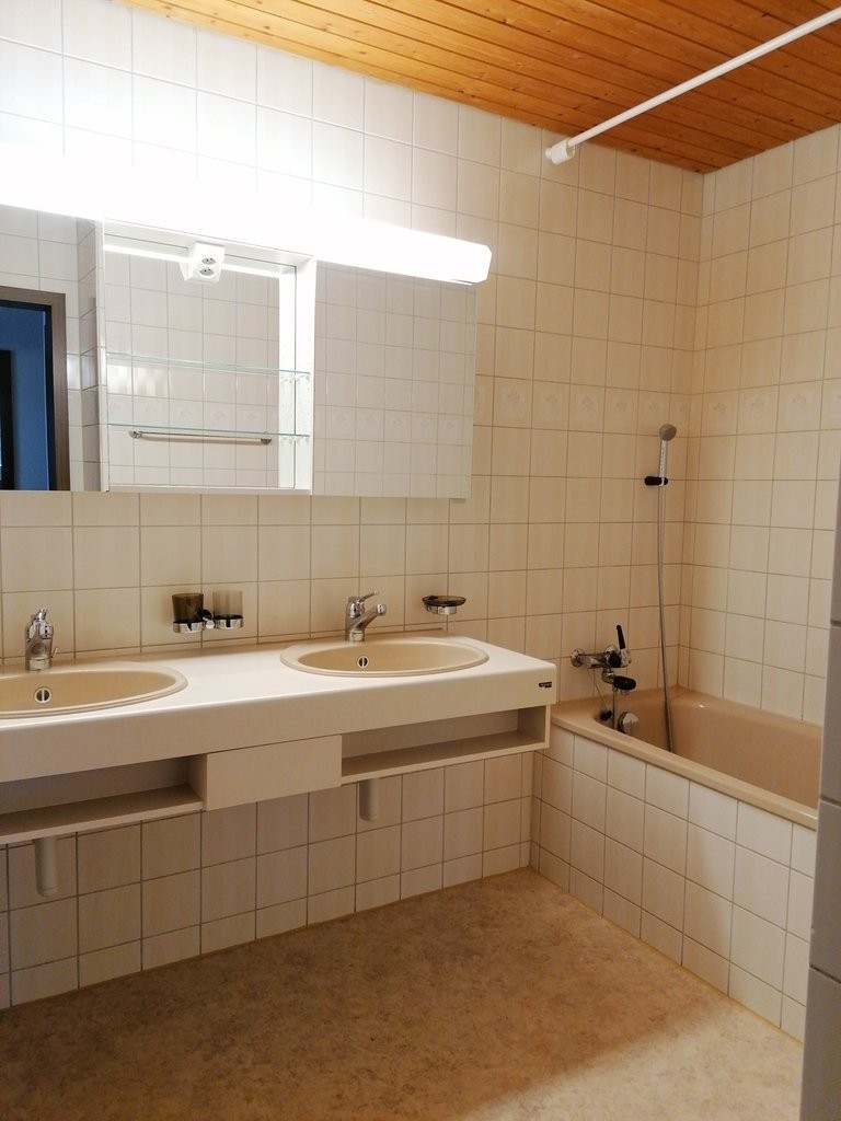 Heimelige Dachwohnung Nähe Bahnhof und Emme! - 6