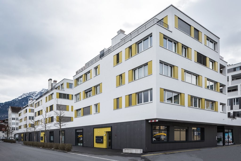 Moderne Attikawohnung mitten im Zentrum von Buchs - 0