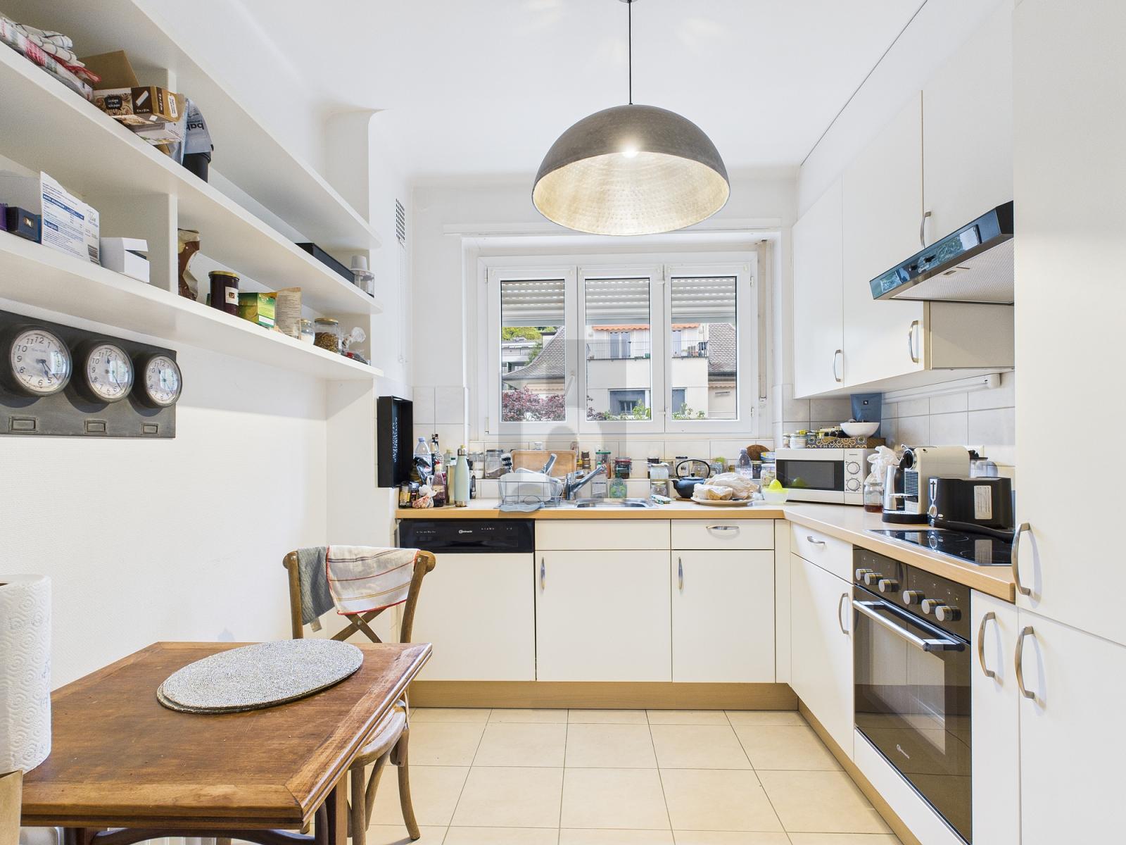 OASIS MEUBLÉE À PROXIMITÉ IMMÉDIATE DU LAC - 2