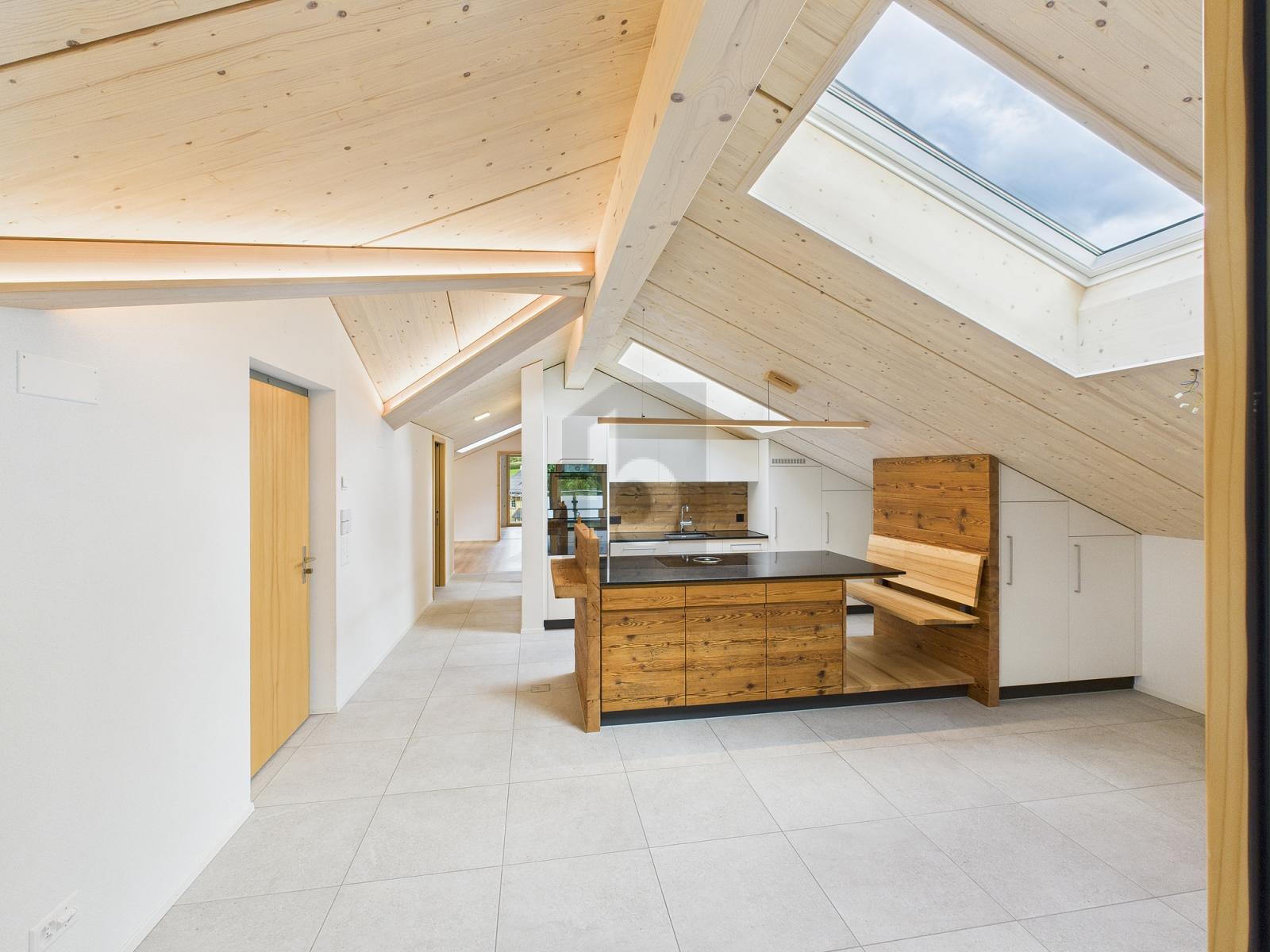 NEUBAU IN MODERNER HOLZARCHITEKTUR - 3