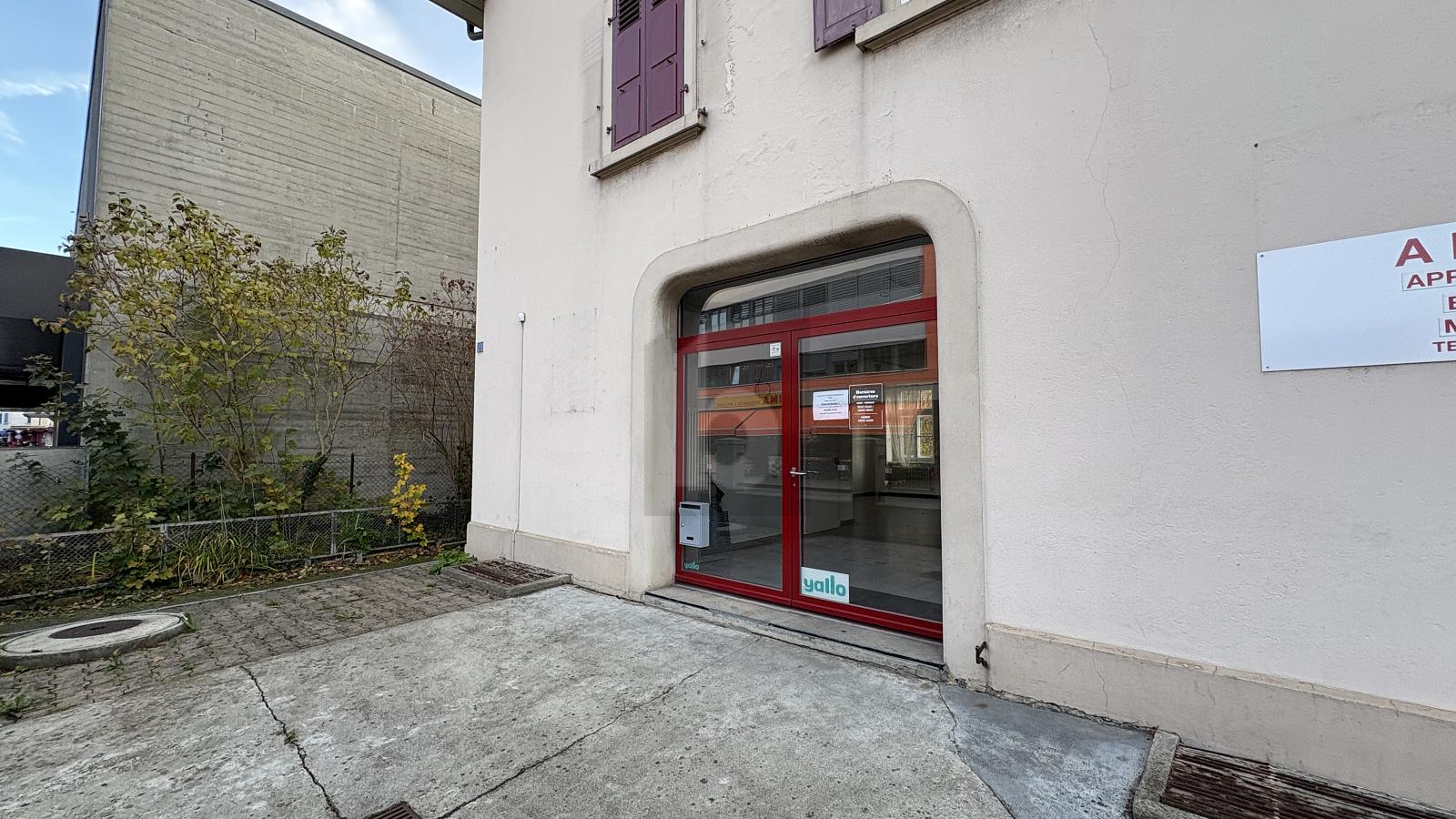 EN PLEIN CENTRE VILLE - 0