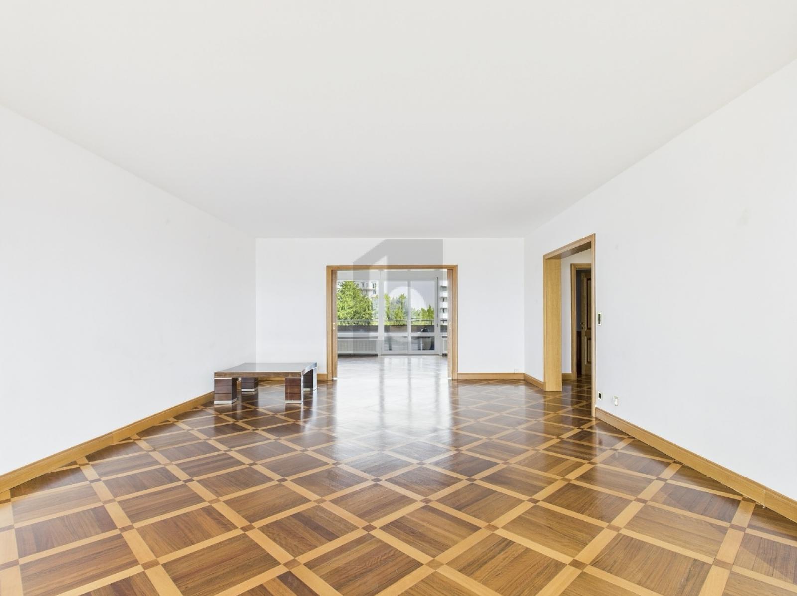 PRIX TOP AVEC VUE IMPRENABLE - 2