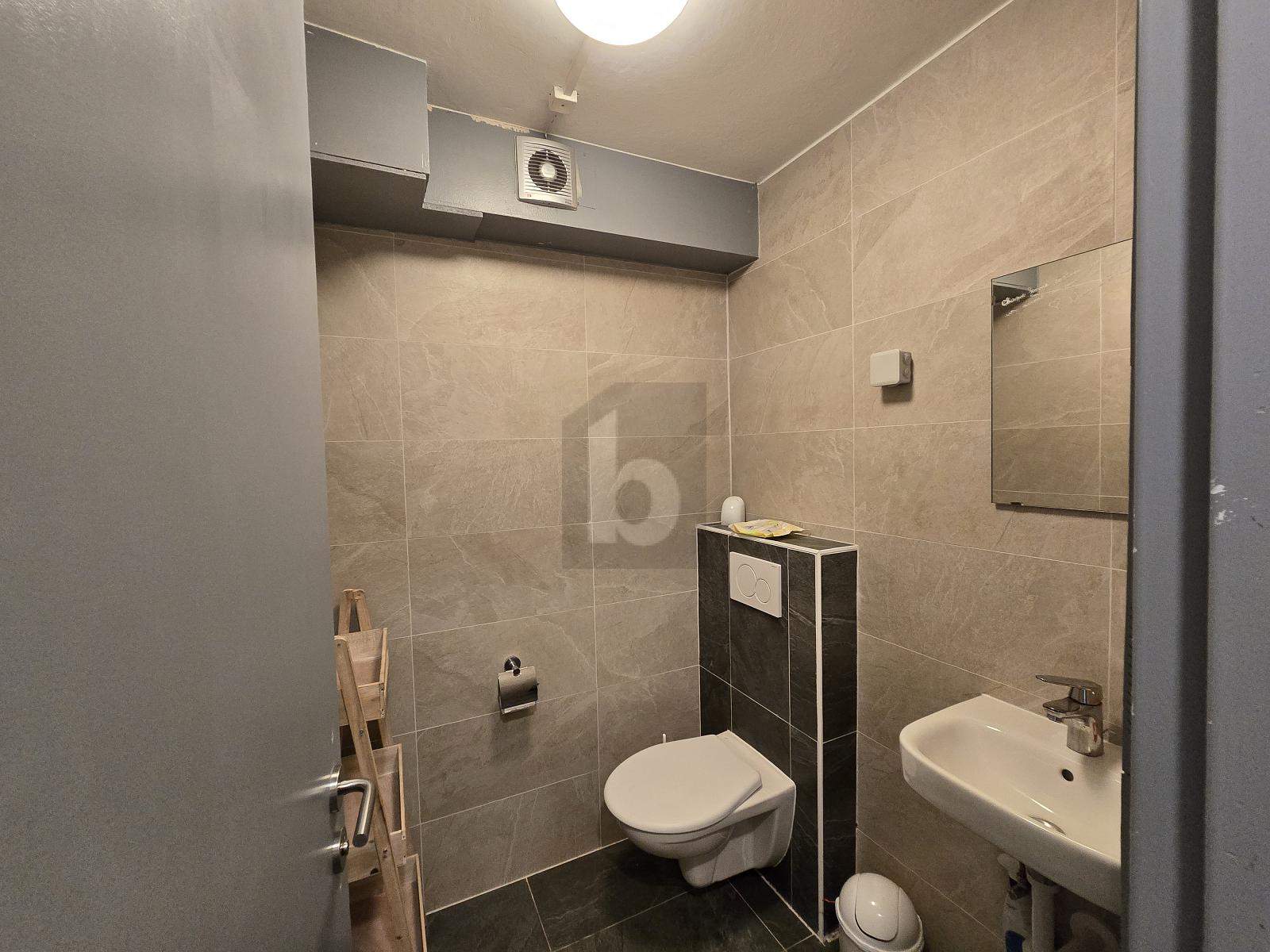 RESTAURANT OU LOCAL COMMERCIAL CENTRE VILLE - 4