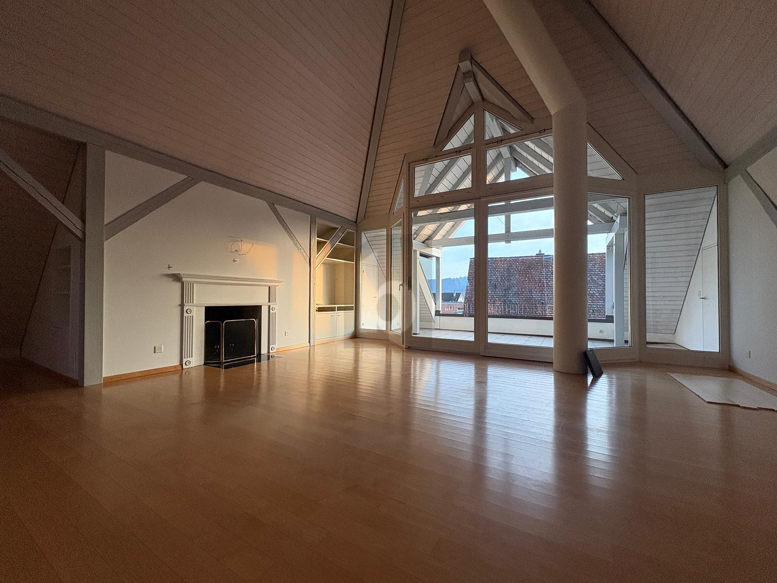 CHARMANT MIT WEITSICHT - 2