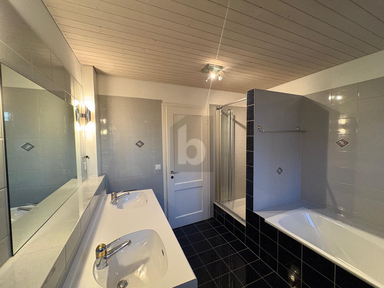 CHARMANT MIT WEITSICHT - 4