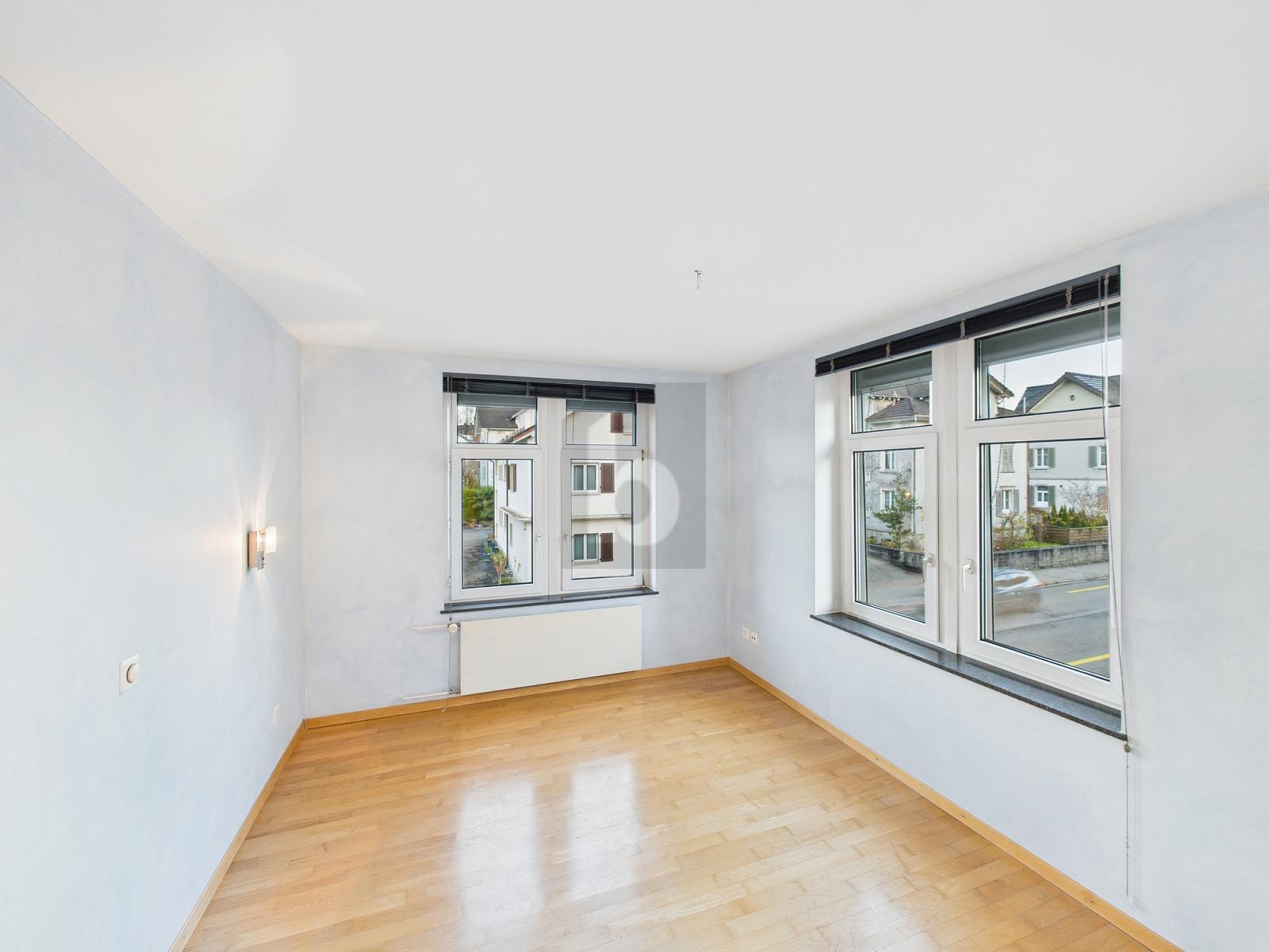 GROSSE TERRASSE, MIT STILVOLLER KÜCHE UND BAD - 3