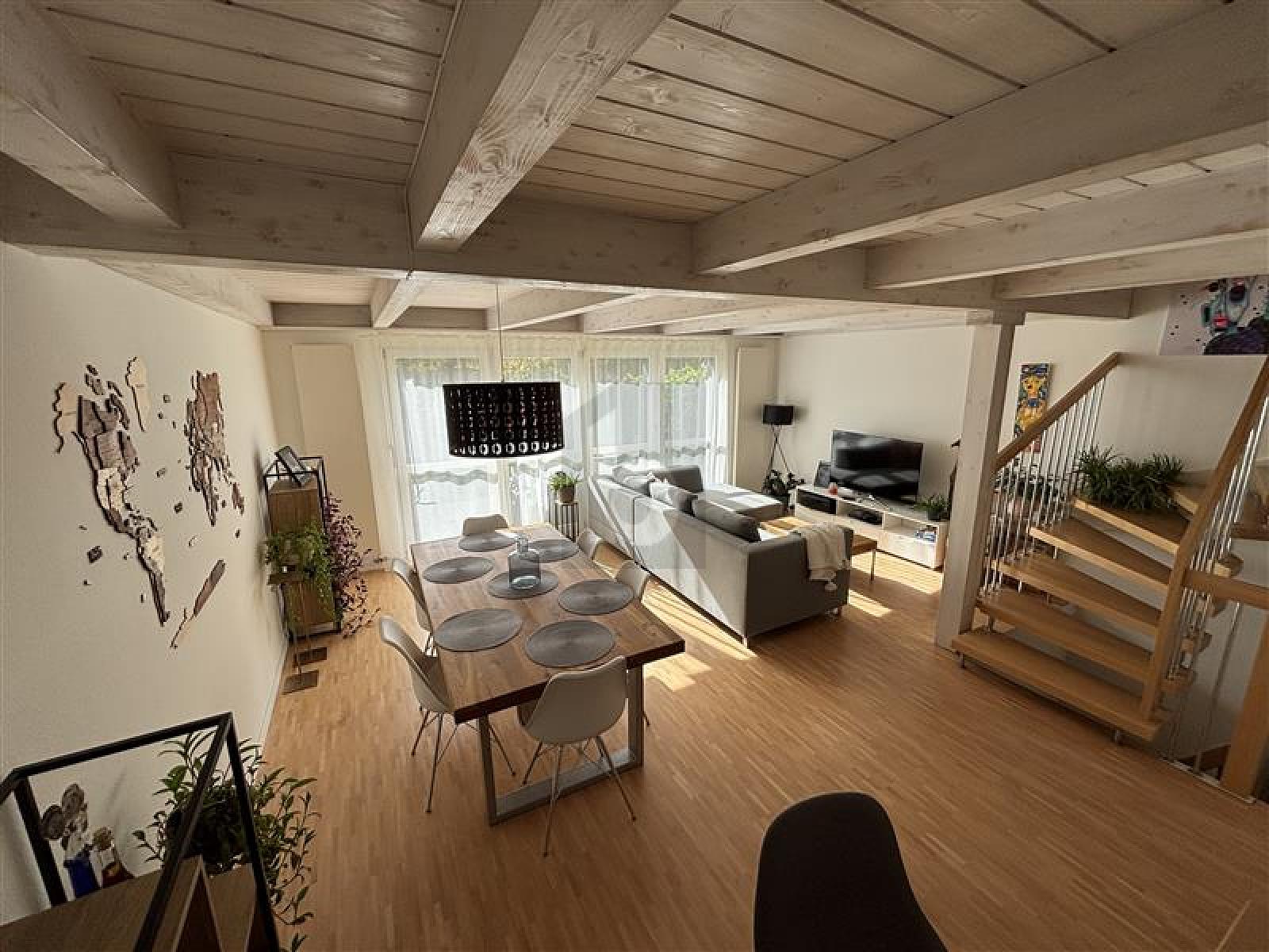 HELL, GROSSZÜGIG, GEMÜTLICH - 0