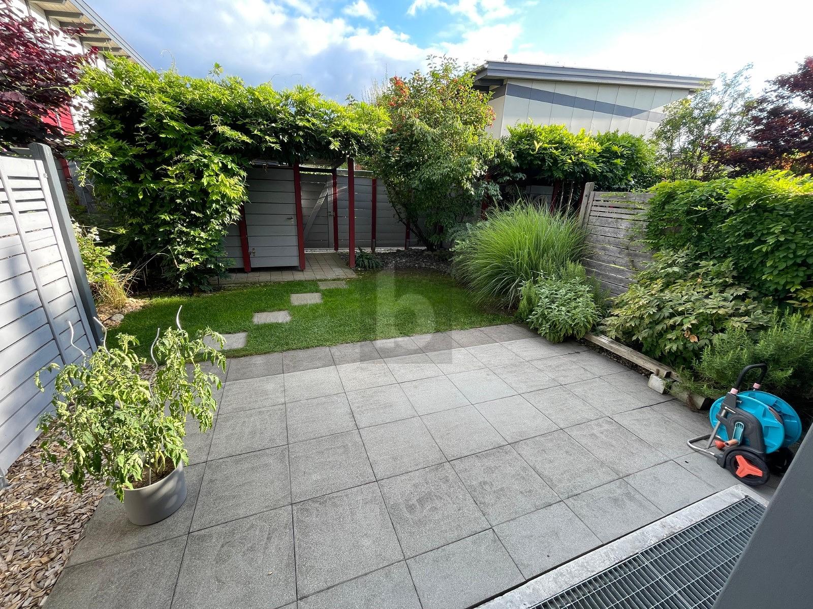 HELL, GROSSZÜGIG, GEMÜTLICH - 1