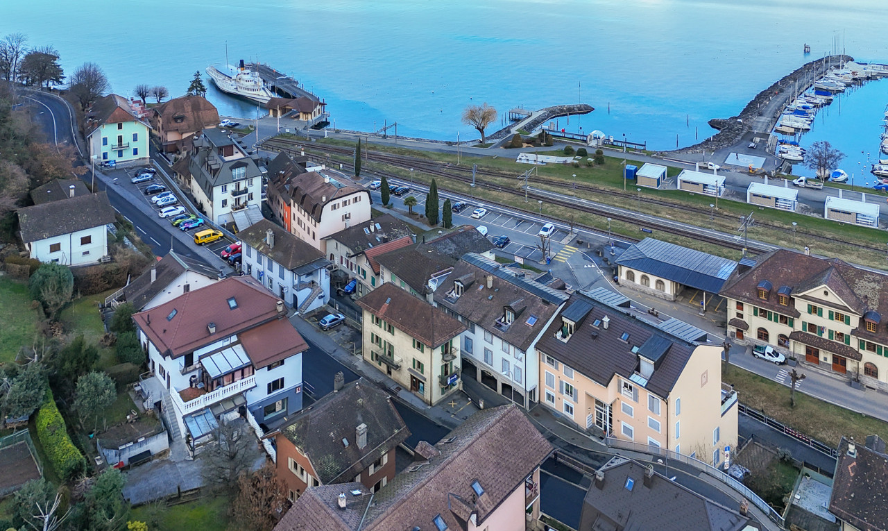 Exklusiv: Kleines Geschäftsgebäude zum Umbau - 2