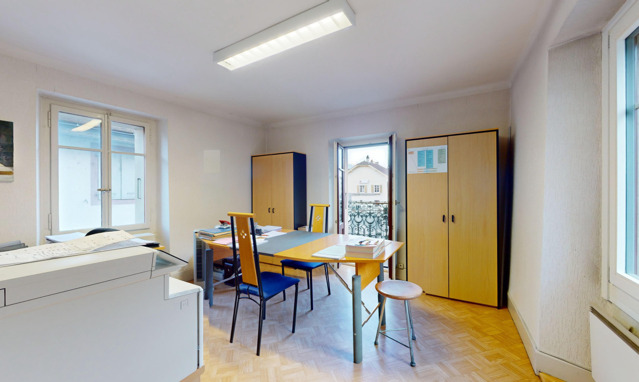 Exklusiv: Kleines Geschäftsgebäude zum Umbau - 7