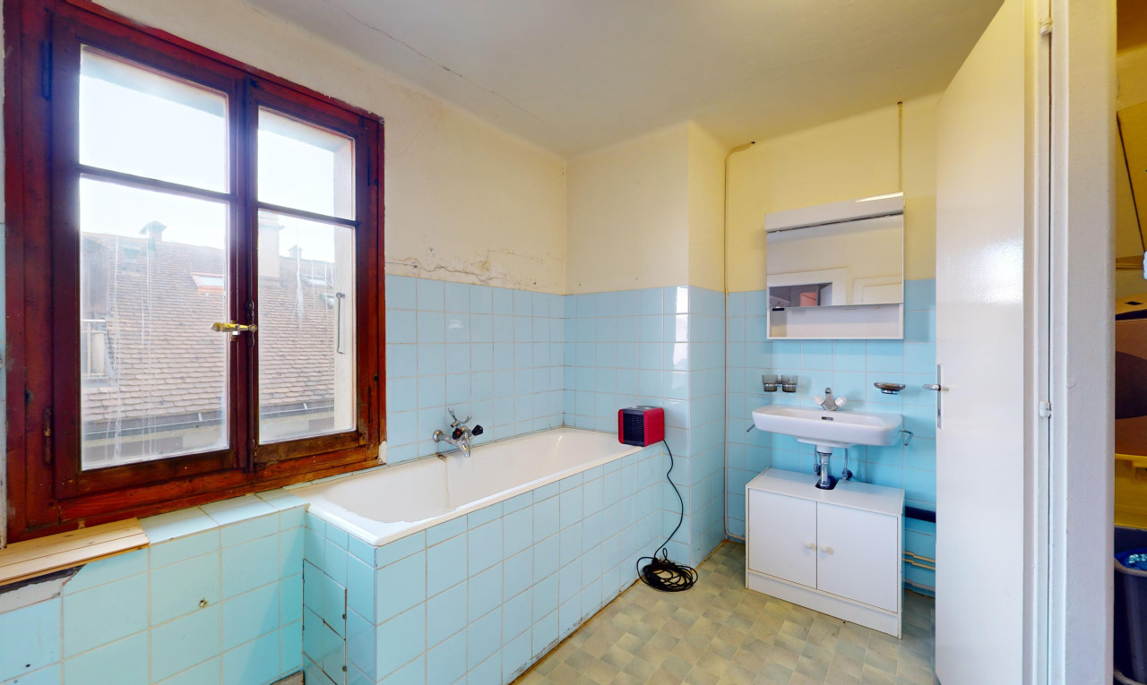 Exklusiv: Kleines Geschäftsgebäude zum Umbau - 10