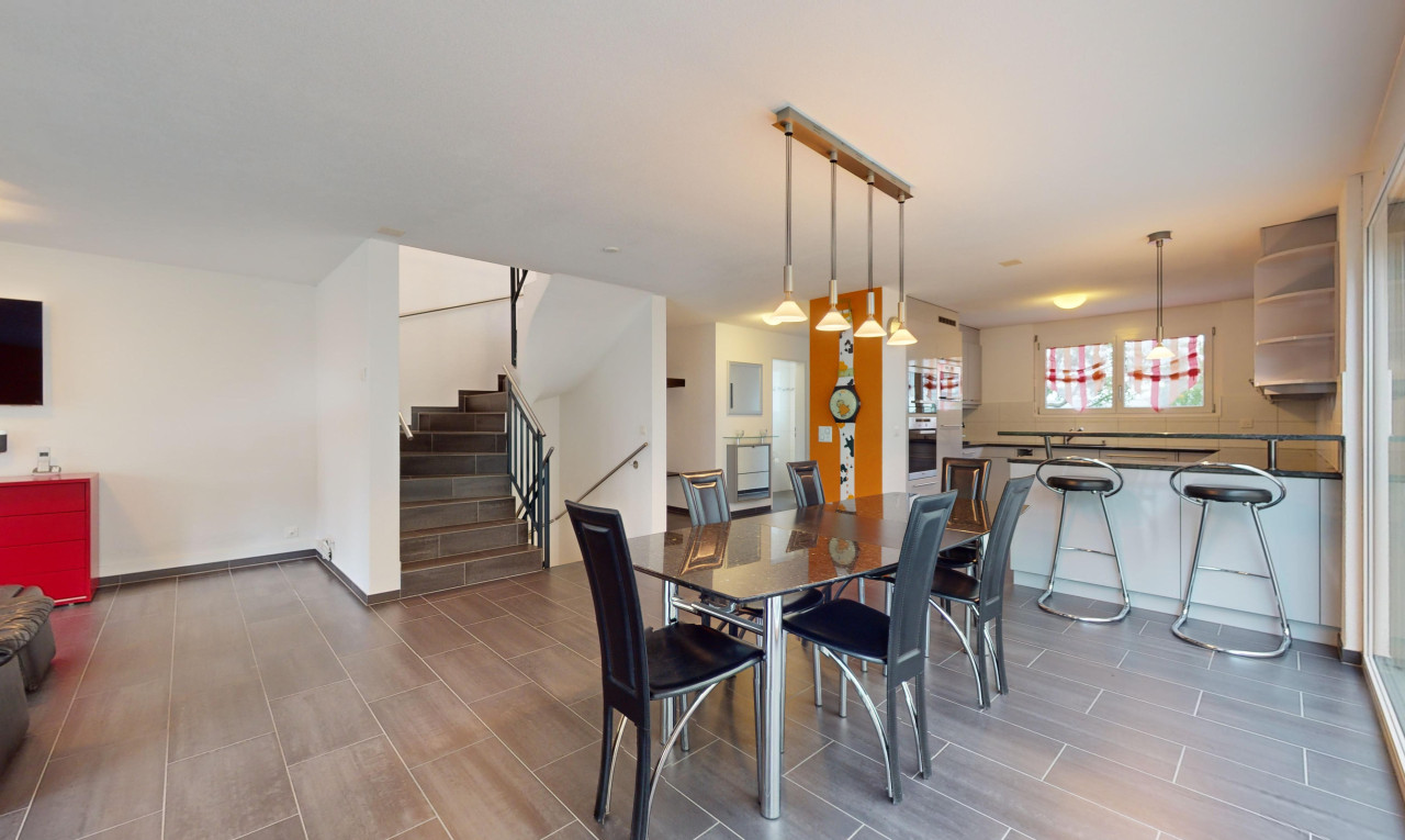 Freistehendes 5.5-Zimmer Einfamilienhaus mit Garten - 2