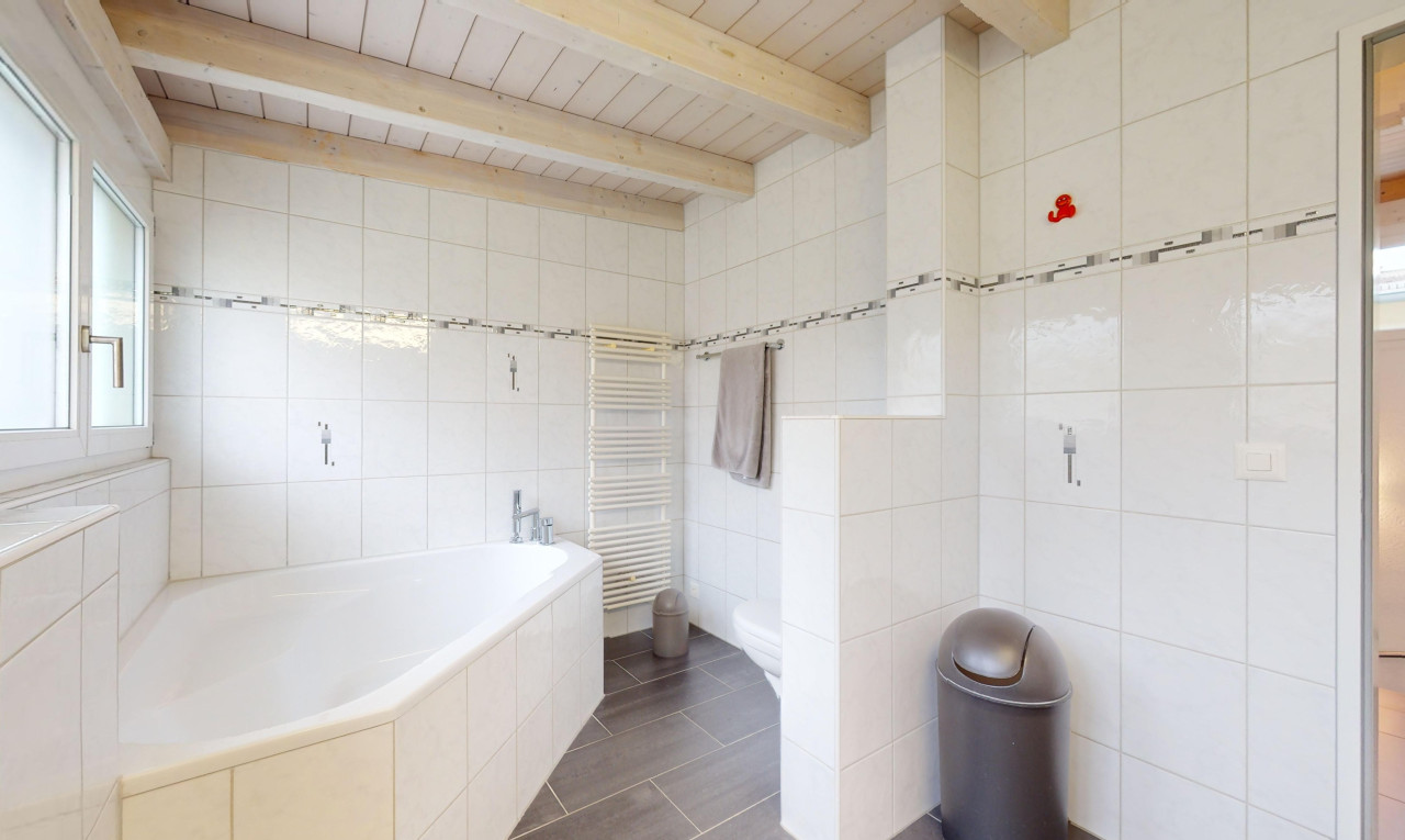 Freistehendes 5.5-Zimmer Einfamilienhaus mit Garten - 6