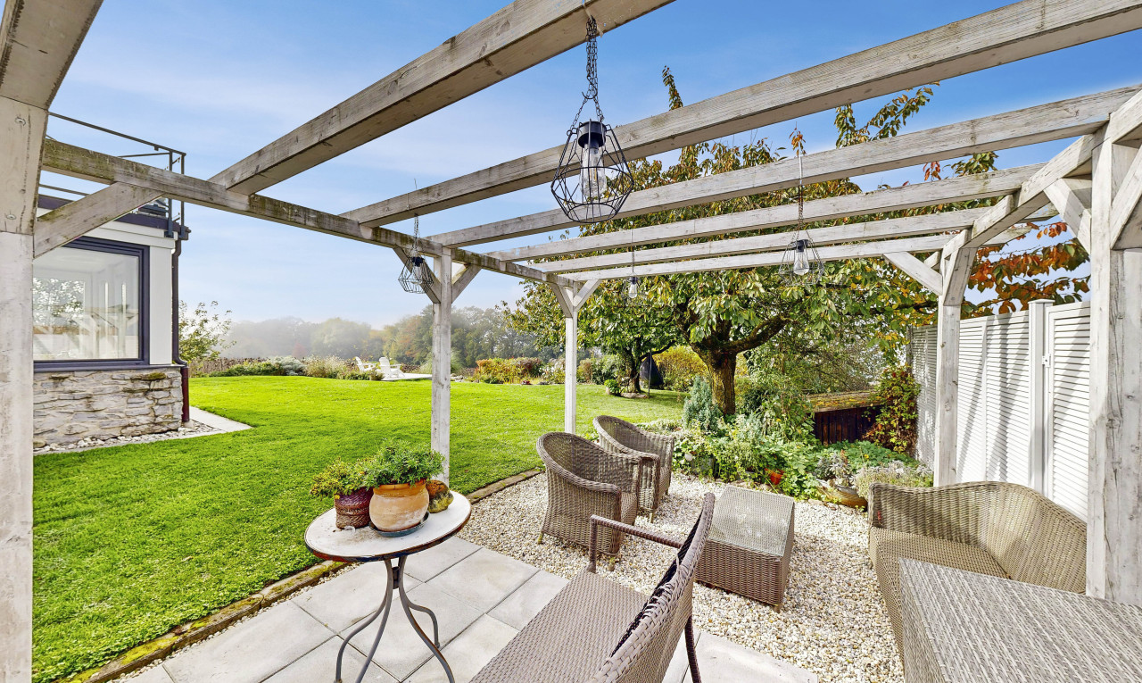 Wunderschöne renovierte Villa mit Seeblick - 4