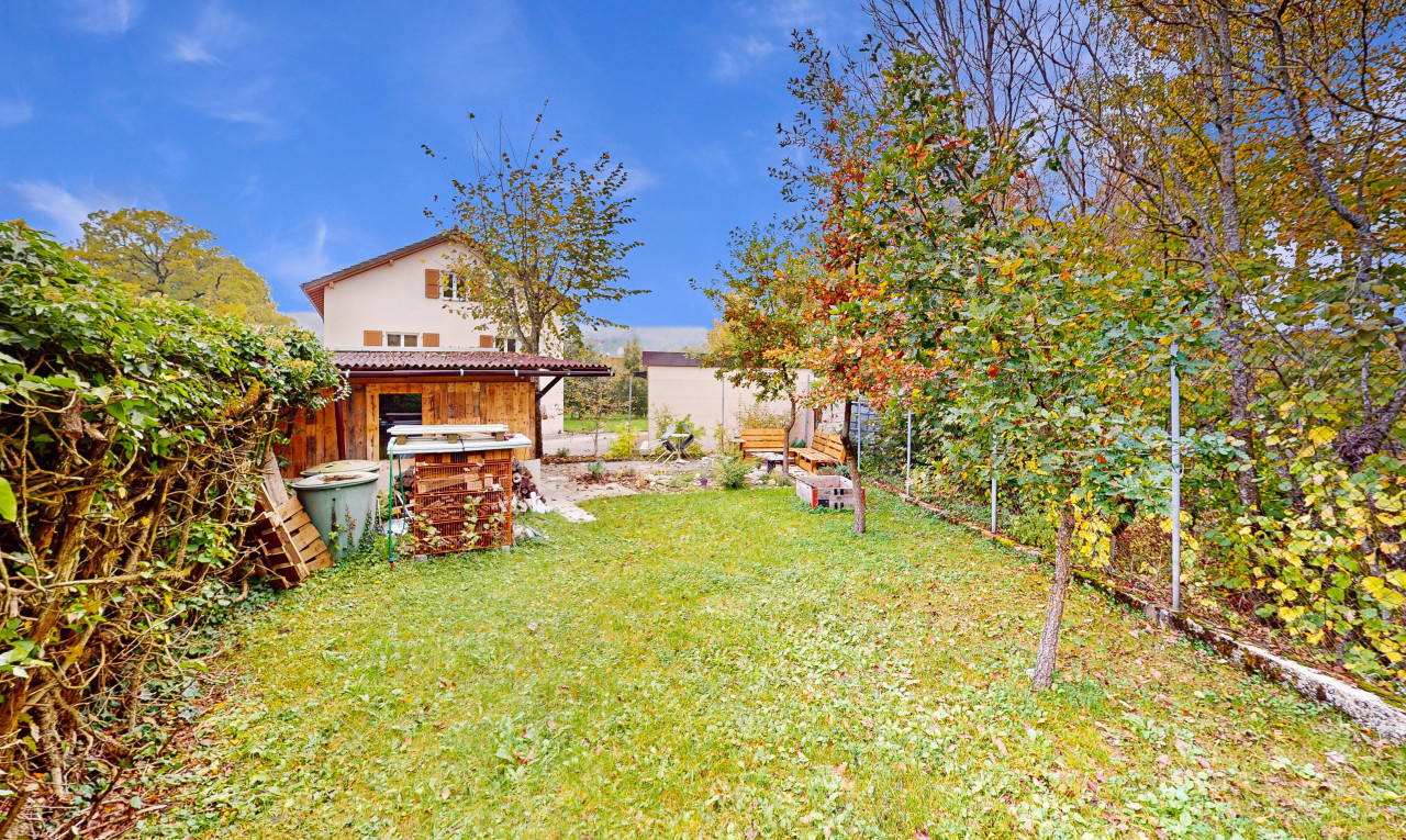 Maison individuelle avec appartement indépendant in à Boudry - 0