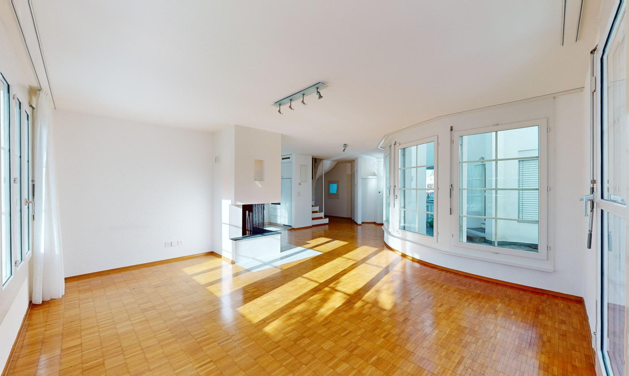 Ruhig gelegene 4.5-Zimmer-Maisonette mit Dachterasse in Bonstetten - 0