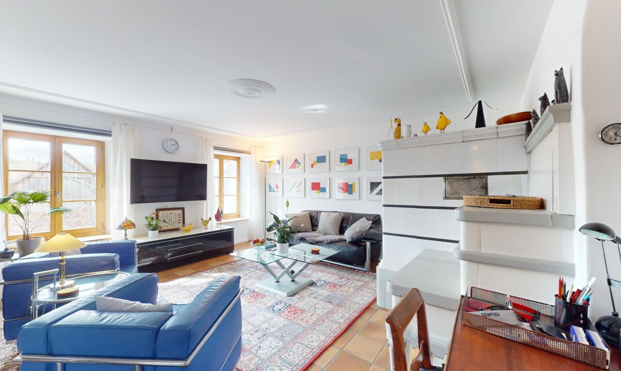 Sonnige 4.5-Zimmer Wohnung inklusive Parkplatz - 1