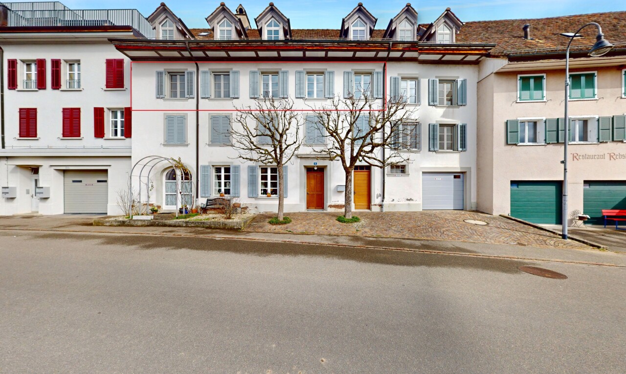 Sonnige 4.5-Zimmer Wohnung inklusive Parkplatz - 3