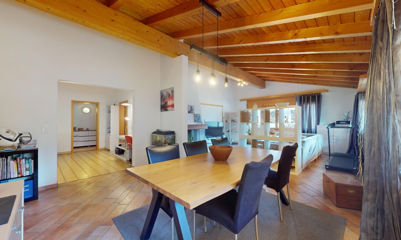 Mehrfamilienhaus mit Aussicht und Potenzial in Thusis - 3