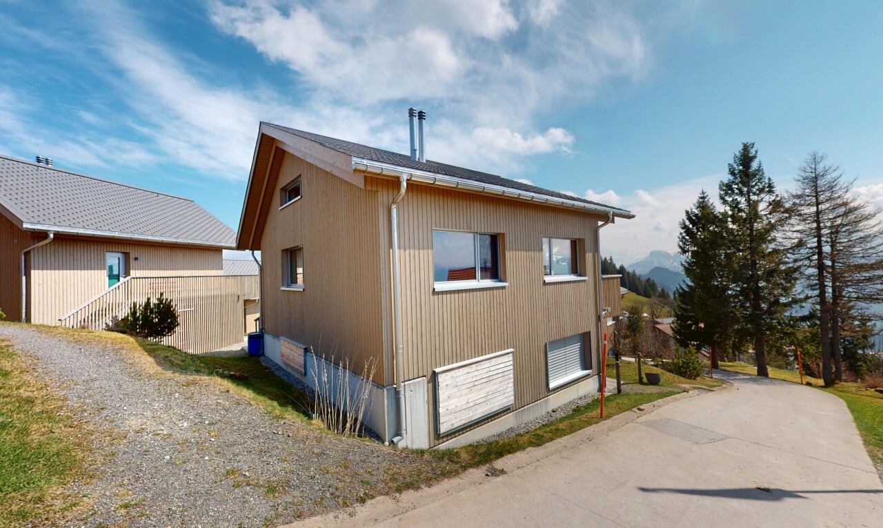 Möblierte, sonnige 4,5 Zimmer-Maisonettewohnung auf Rigi Kaltbad-First - 1