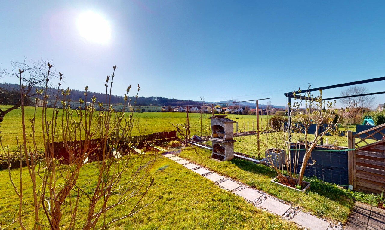 Reihenhaus mit wunderbarem Gartenbereich und Ausblick ins Grüne - 3